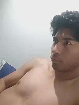 Show modela Mangopitudo na web-kameri