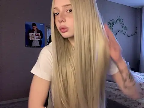 Chat +18 de LovelyRachel__ ao vivo