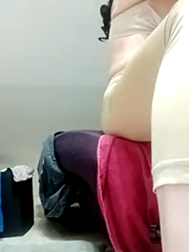 JOHANNA9MOI02 Adlı Modelin Web Kamerası Şovu