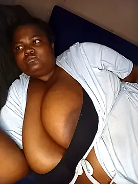 Show de ChubbyLucia na webcam