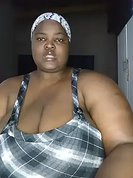Chat ao vivo de ChubbyLucia