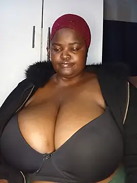 ChubbyLucia Adlı Modelin Web Kamerası Şovu