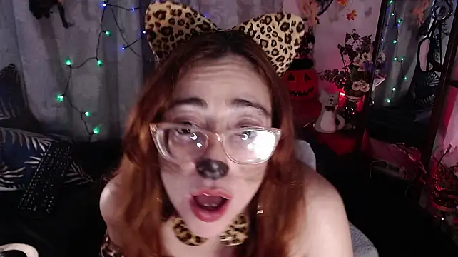 Eve_Blue77 Show in webcam