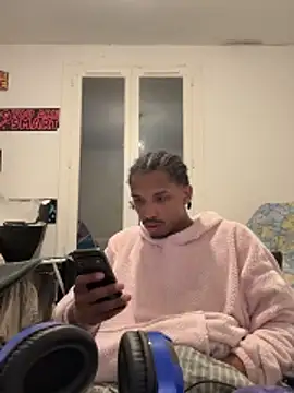 Kokinou Pertunjukan Webcam