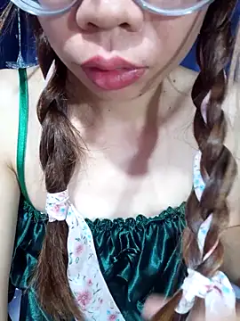 __Mai-love19__'s Webcam Show