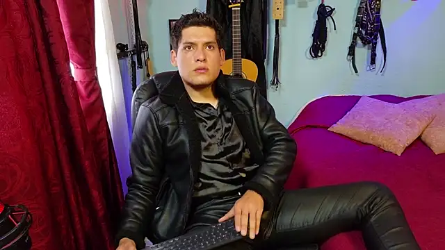 Webkamerová show dom2travelersss