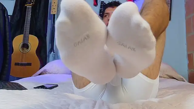 dom2travelersss Show in webcam