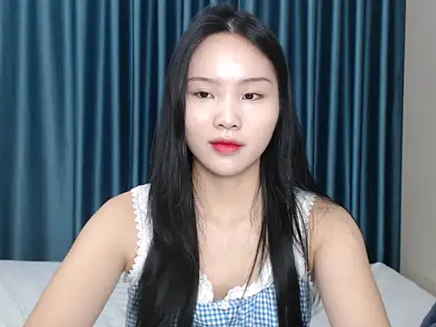 Chat +18 de AmeliaJohanson ao vivo