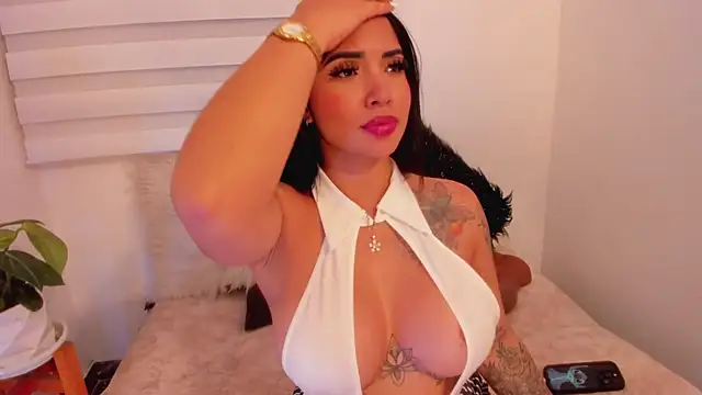 Chat +18 de Gypsie_velvet1 ao vivo