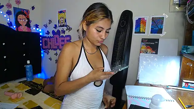הופעת וובקאם של Candy_chloee