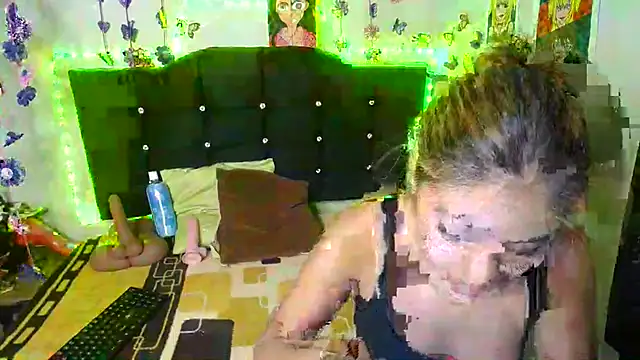 Candy_chloee's Webcam Show