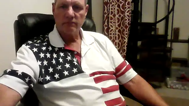 Muffsfriend8364 Show in webcam
