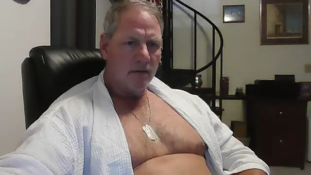 Muffsfriend8364 Show in webcam