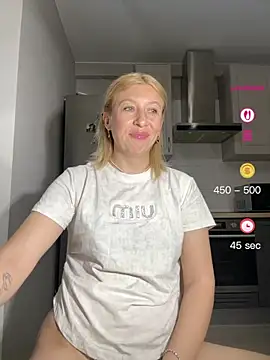 Kittie_Valentine Live XXX-Chat