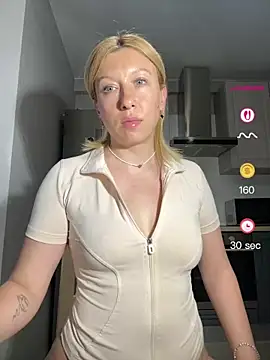 Kittie_Valentine's Live XXX Chat