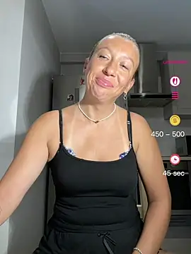 Kittie_Valentine's Live XXX Chat