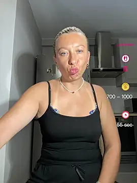 Kittie_Valentine Live XXX Chat