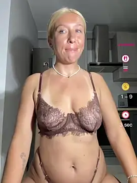 Kittie_Valentine élő XXX-chatje