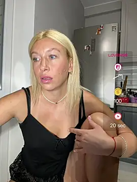 Kittie_Valentine – Live XXX-chat