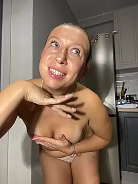 Kittie_Valentinen Live XXX chat