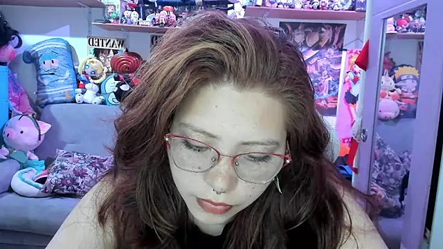 soficammy Adlı Modelin Canlı XXX Sohbeti