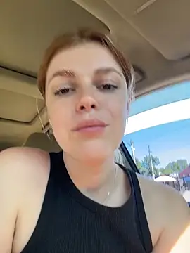 HarrietDart élő XXX-chatje