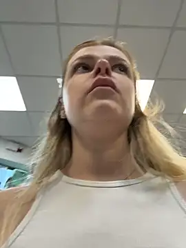 HarrietDart's Live XXX Chat