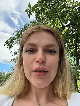 HarrietDart Adlı Modelin Web Kamerası Şovu