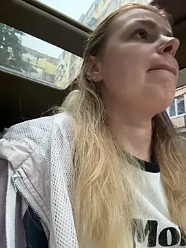HarrietDart 即時 XXX 聊天