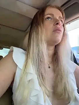 Chat +18 de HarrietDart ao vivo