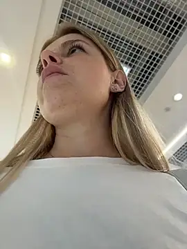 HarrietDartn Live XXX chat
