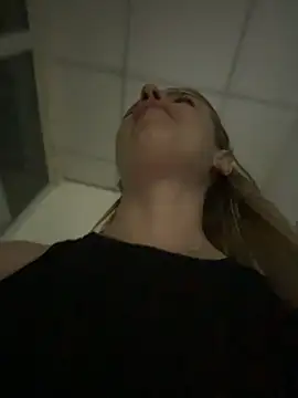 Chat XXX ao vivo de HarrietDart