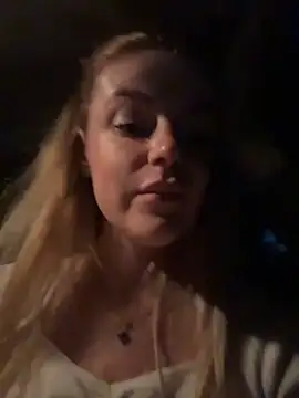 HarrietDart Show in webcam