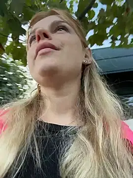 HarrietDart's Live XXX Chat