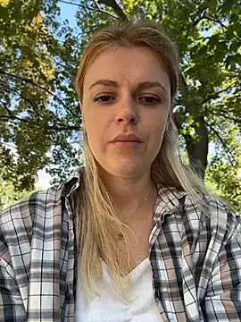 HarrietDart Live XXX-Chat