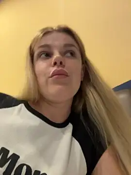 HarrietDart Webcam Show