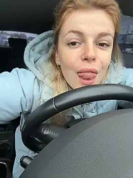 Živý XXX chat HarrietDart