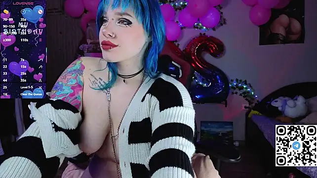 Silvia_Santorskii élő XXX-chatje