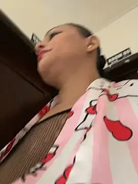 sofia_xxx02's Live XXX Chat