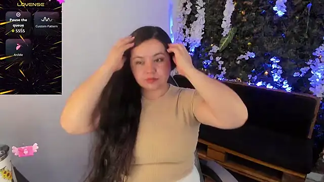 ainohacarter_89 Adlı Modelin Canlı XXX Sohbeti