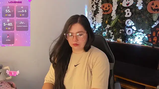 ainohacarter_89's Webcam Show