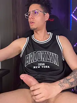 Webkamerová show bigryann23