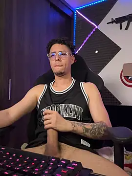 bigryann23 网络视讯表演