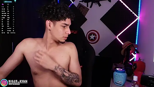 عرض كام bigryann23