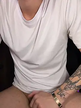 bigryann23 – webcam-show