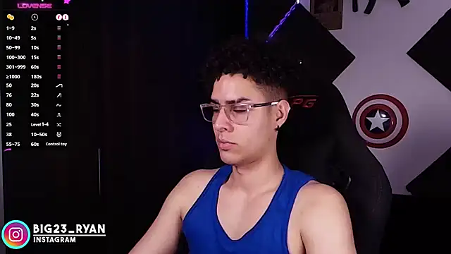 bigryann23's Webcam Show