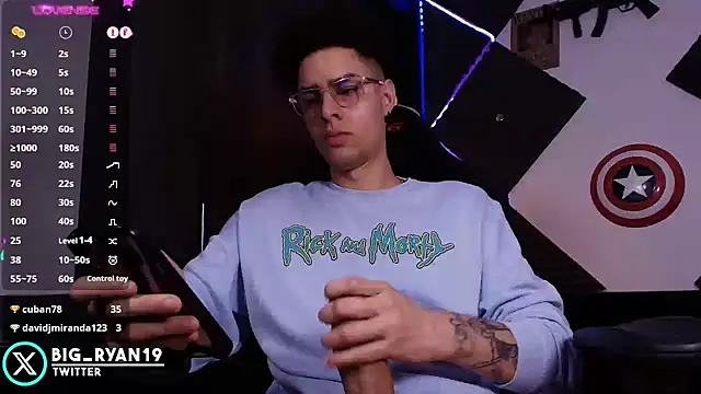 bigryann23's Webcam Show