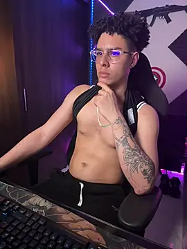 Webkamerová show bigryann23