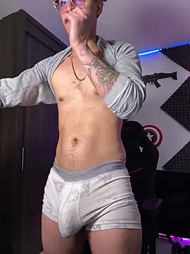 bigryann23 Show Webcam