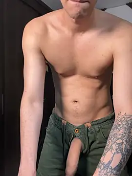 Pokazy przed kamerką – bigryann23